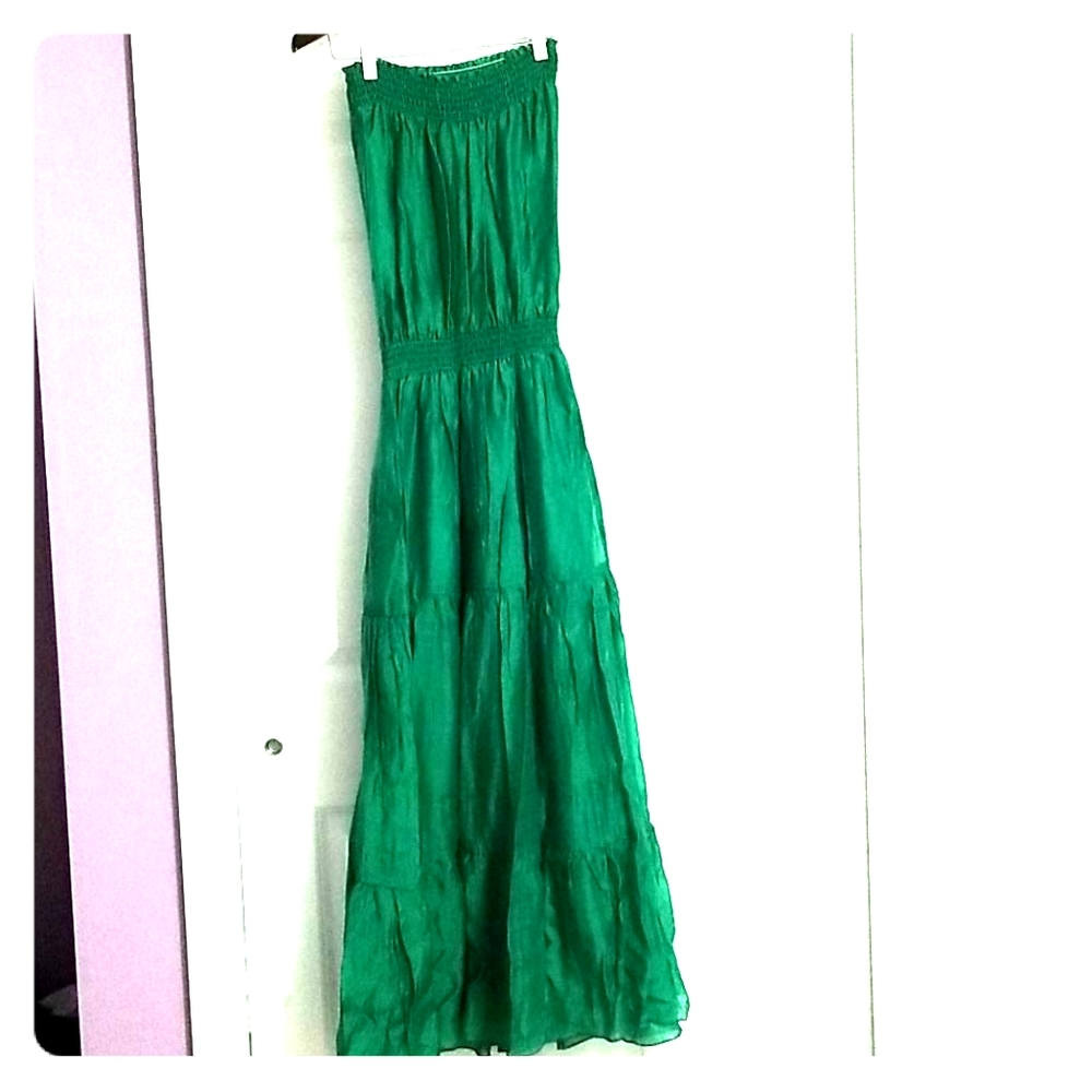 Beautiful Emerald Green Tiered Maxi Dress